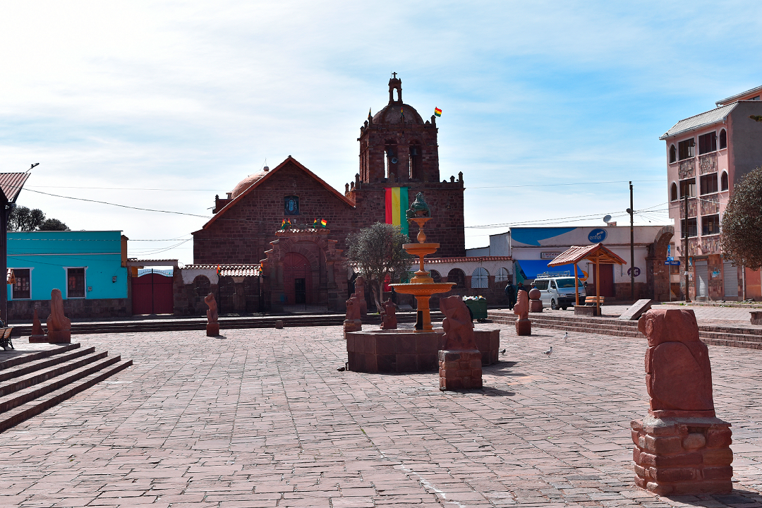 Iglesia de San Pedro de Tiahuanaco